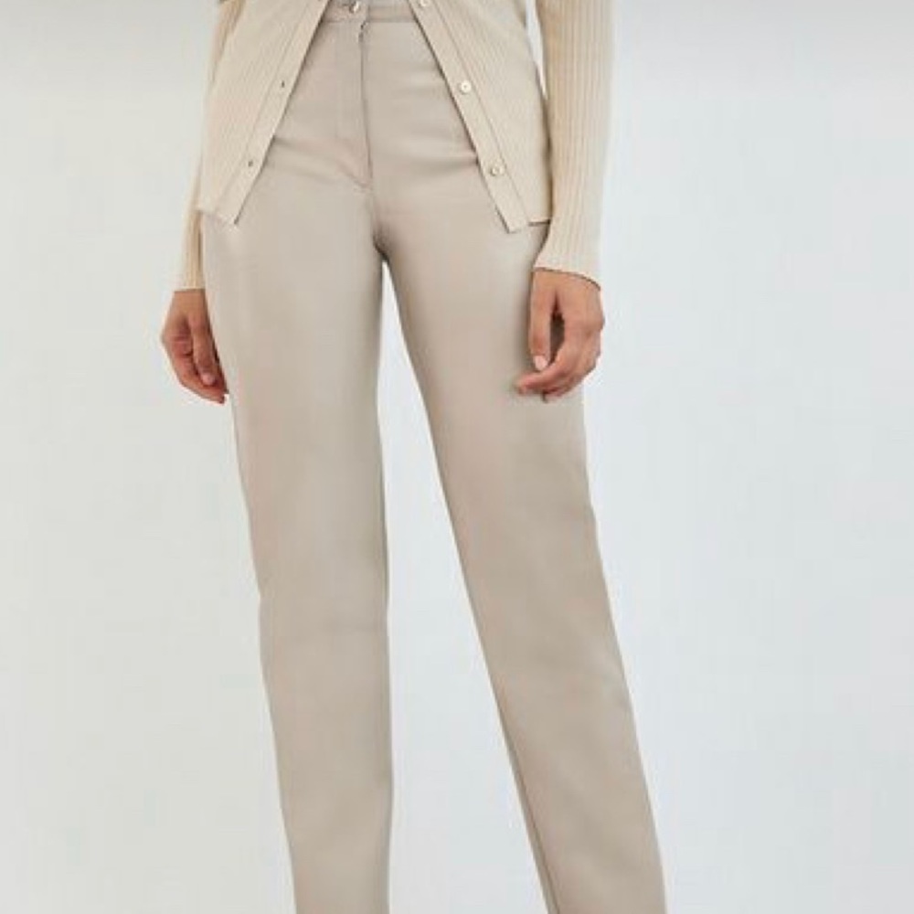 Wilfred MELINA PANT size 4 color light taupe straight leg high rise faux leather - Picture 4 of 6